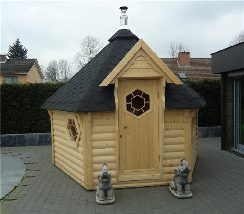 Grill-Kota mit Sauna-Anbau