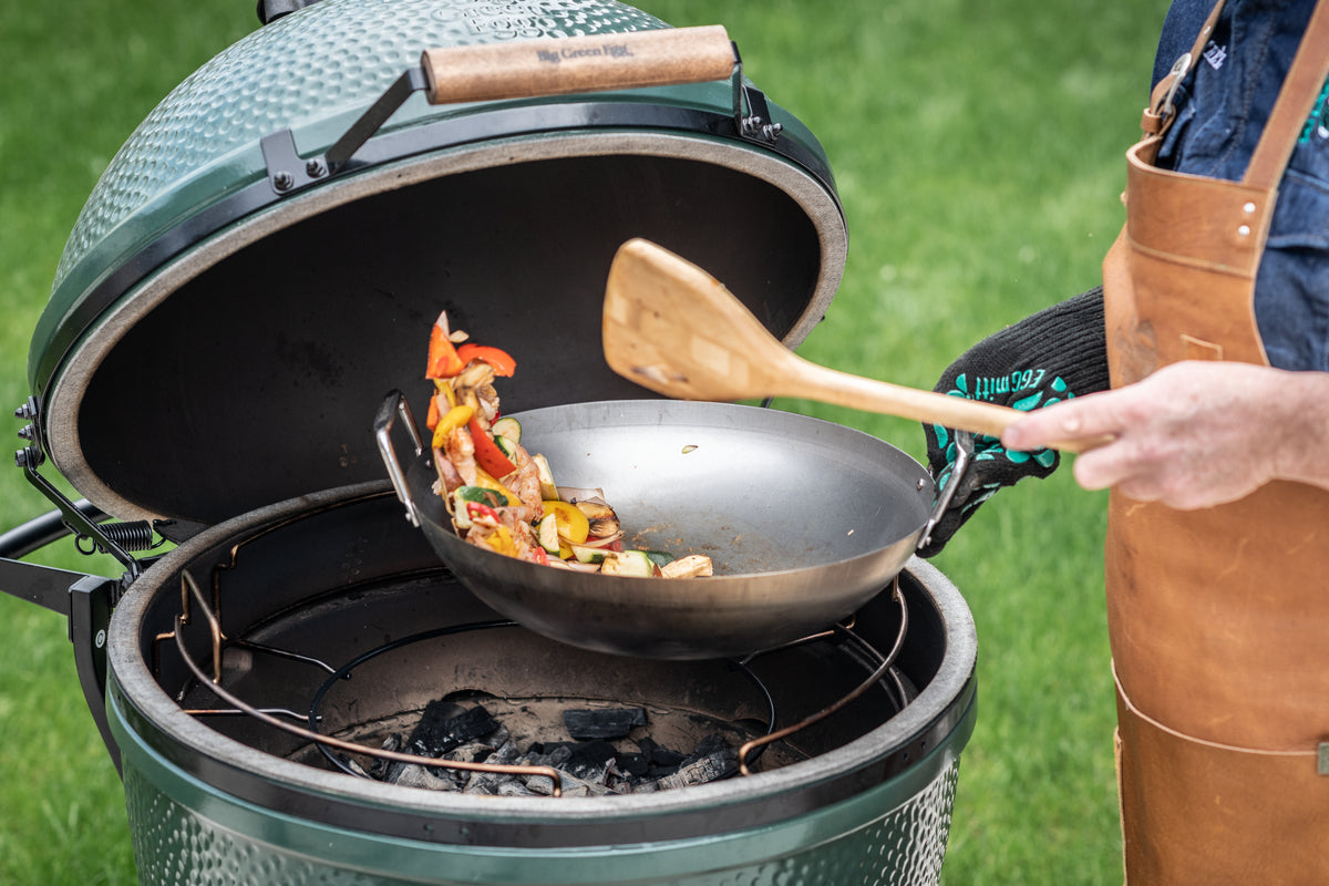 Big Green Egg Carbonstahl Wok Ø 40 cm mit Bambusspatel XLarge / Large